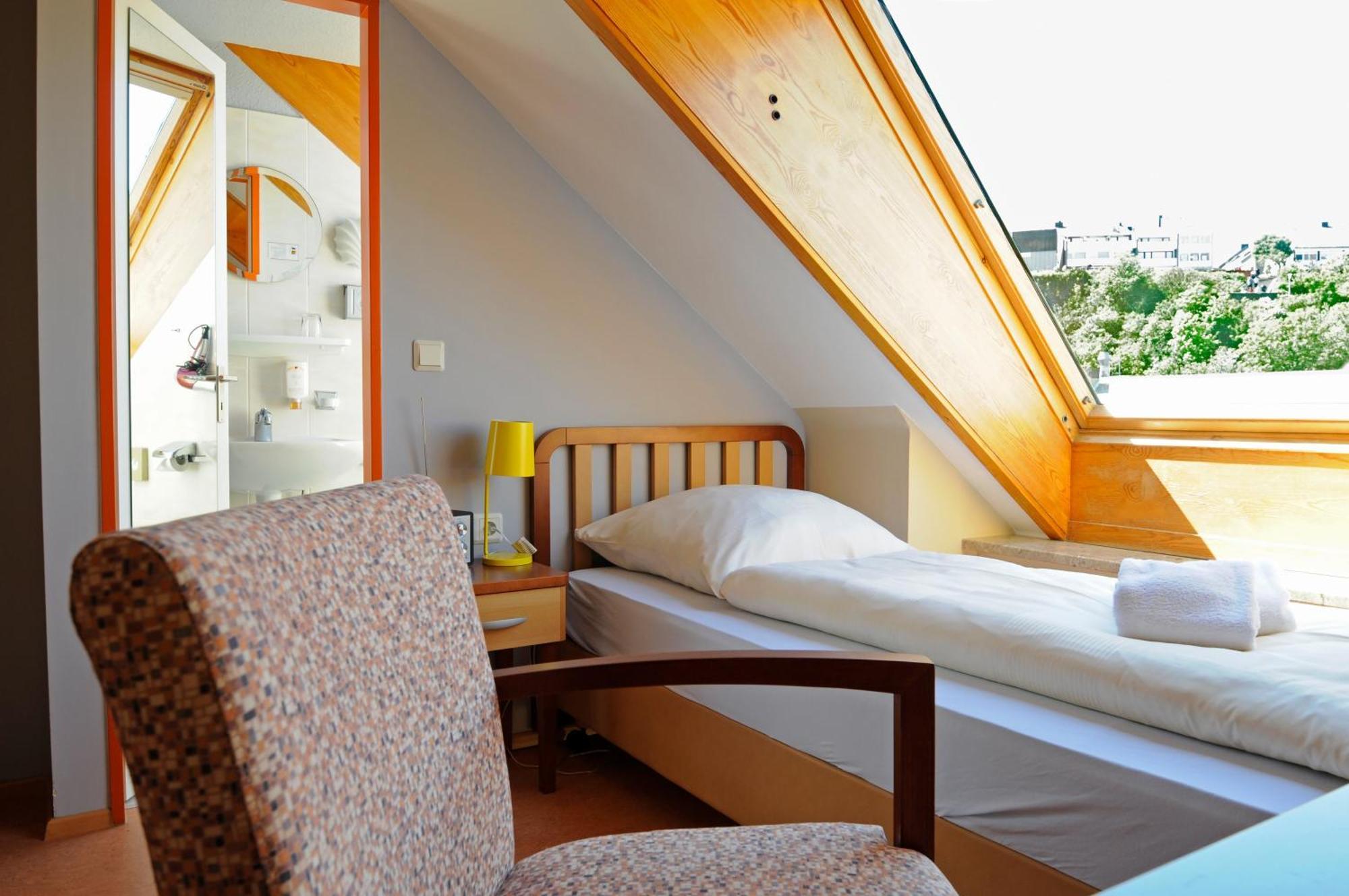 Hotel Helgoländer Klassik Heligoland Exteriör bild